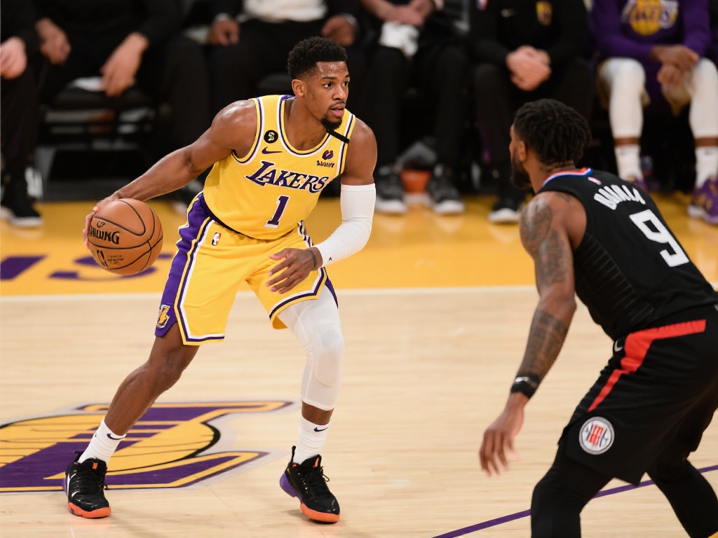 U17亚洲杯小组赛末轮，中国2比0力克泰国晋级有望